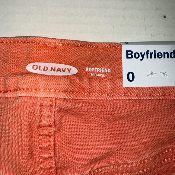 Old Navy women’s shorts. Size 0. NWT - Picture 4 of 6